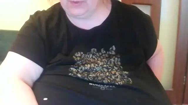 Nataliesbestjuggs online show from 15, 3, 2026