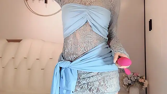 lvy-w online show from 31, 12, 2024