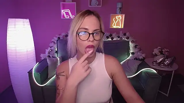 RikaRaily online show from 19, 12, 2024