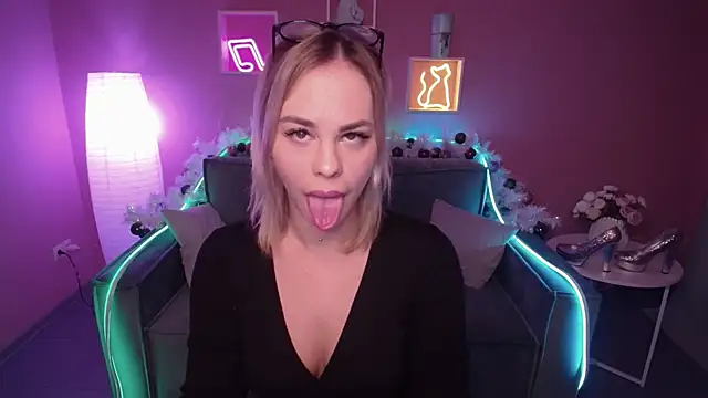 RikaRaily online show from 11, 1, 2025