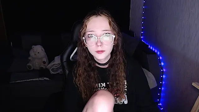 Snapshot of AmeliaKamishiro chatting on 9, 10, 2025 AmeliaKamishiro online show from 9, 10, 2025