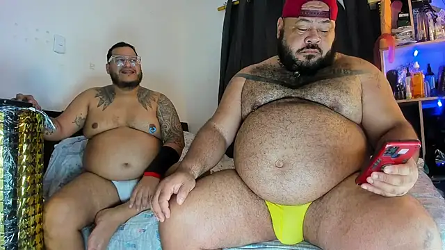 Latino bigcock online show from 26, 3, 2026