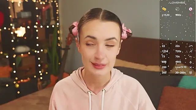 bananya kitty online show from 15, 4, 2026