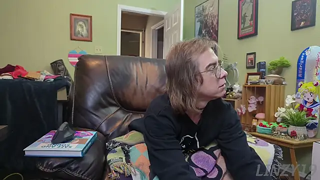 Snapshot of Linzy_19 chatting on 21, 1, 2025 Linzy 19 online show from 21, 1, 2025