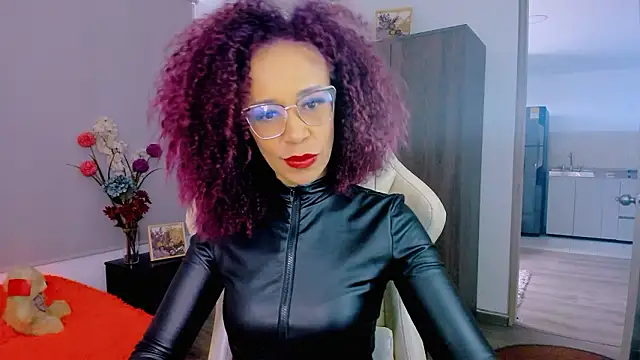 Snapshot of ScarlettMalbec chatting on 6, 3, 2026 ScarlettMalbec online show from 6, 3, 2026