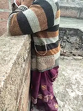 COUPLLE VILLAGE online show from 21, 11, 2025