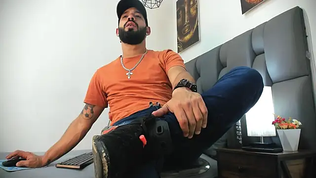 Thiagogomez online show from 9, 4, 2026