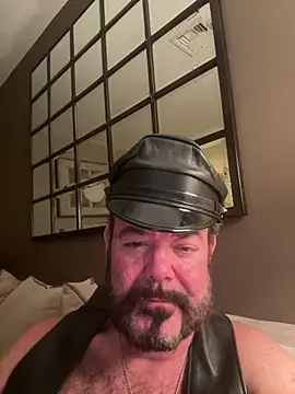 NYCLeatherBoi online show from 11, 1, 2025