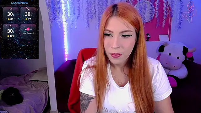 Snapshot of ValentinaMiller_ chatting on 4, 2, 2025 ValentinaMiller online show from 4, 2, 2025