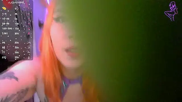 Snapshot of ValentinaMiller_ chatting on 14, 10, 2025 ValentinaMiller online show from 14, 10, 2025