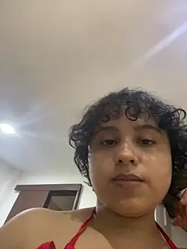 Snapshot of lou_cute chatting on 31, 3, 2026 lou cute online show from 31, 3, 2026