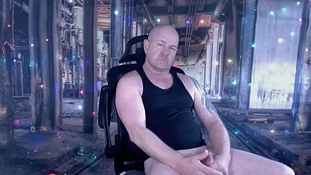 ManlyPrisonGuy online show from 17, 12, 2025