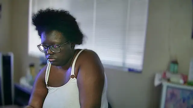 Snapshot of Yagurl__west chatting on 29, 1, 2025 Yagurl west online show from 29, 1, 2025