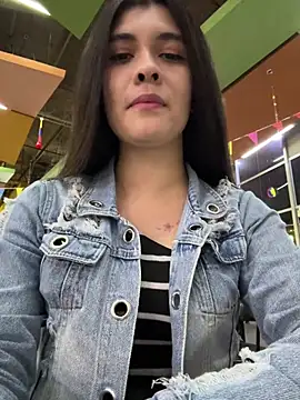 Snapshot of ambar-adaams chatting on 22, 7, 2026 ambar-adaams online show from 22, 7, 2026
