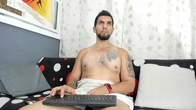 Snapshot of JULESLAKES chatting on 16, 11, 2025 JULESLAKES online show from 16, 11, 2025