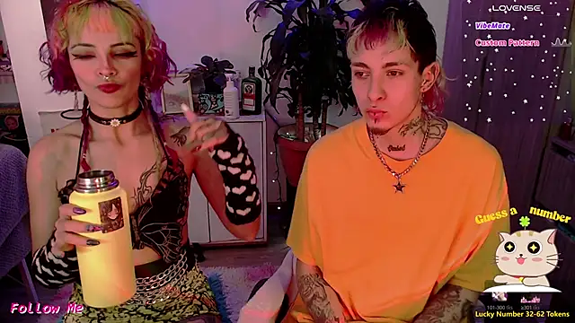 Snapshot of badeyes_crazygoat chatting on 29, 9, 2025 badeyes crazygoat online show from 29, 9, 2025