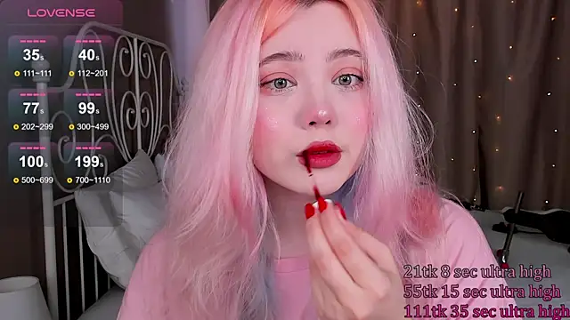   KawaiiYuki   online show from 14, 3, 2025