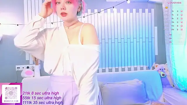   KawaiiYuki   online show from 5, 10, 2025