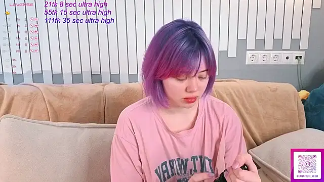   KawaiiYuki   online show from 18, 1, 2026