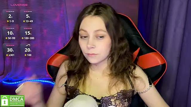 Snapshot of Natural_babe666 chatting on 18, 7, 2026 Natural babe666 online show from 18, 7, 2026