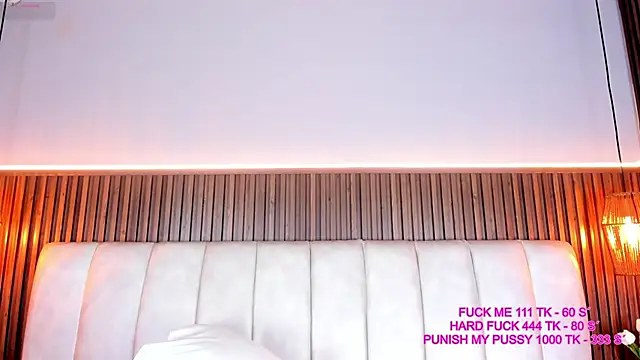 Ashleyy23x online show from 18, 3, 2026