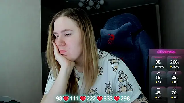 Olivia Munk online show from 22, 3, 2026