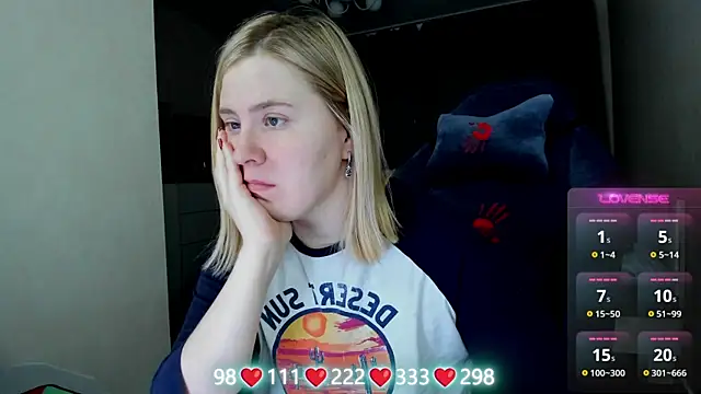 Olivia Munk online show from 10, 4, 2026