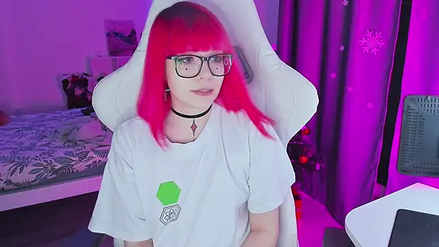 Snapshot of Yumi_Youkai chatting on 16, 12, 2024 Yumi Youkai online show from 16, 12, 2024