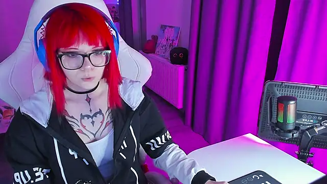 Snapshot of Yumi_Youkai chatting on 24, 1, 2025 Yumi Youkai online show from 24, 1, 2025