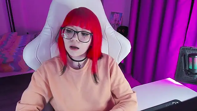 Snapshot of Yumi_Youkai chatting on 2, 2, 2025 Yumi Youkai online show from 2, 2, 2025