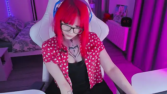 Snapshot of Yumi_Youkai chatting on 14, 2, 2025 Yumi Youkai online show from 14, 2, 2025