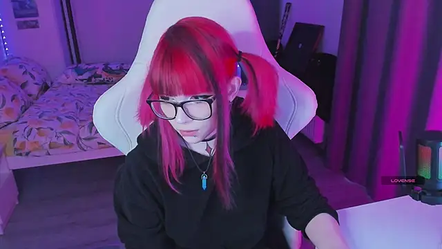 Snapshot of Yumi_Youkai chatting on 15, 9, 2025 Yumi Youkai online show from 15, 9, 2025