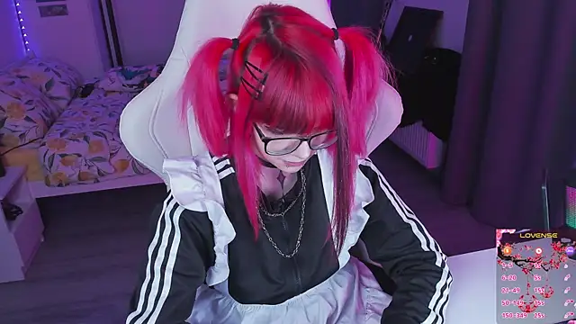 Snapshot of Yumi_Youkai chatting on 18, 9, 2025 Yumi Youkai online show from 18, 9, 2025