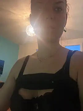 Snapshot of BabyNila chatting on 20, 10, 2025 BabyNila online show from 20, 10, 2025