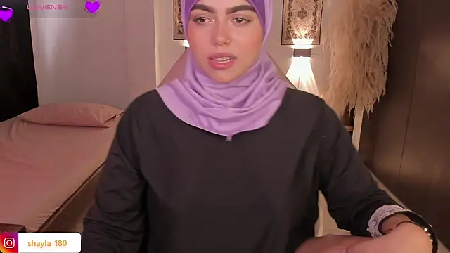 shayla 18 online show from 12, 11, 2025