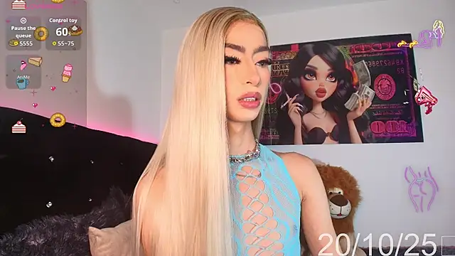 NahiaFox online show from 20, 10, 2025