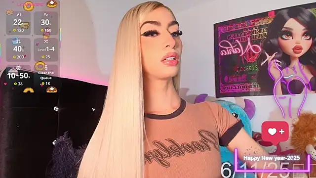 NahiaFox online show from 6, 11, 2025