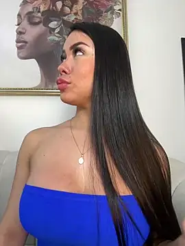 Snapshot of Miss_blue69 chatting on 2, 11, 2025 Miss blue69 online show from 2, 11, 2025