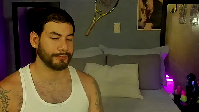 Snapshot of Prometeo-grizzly chatting on 4, 1, 2025 Prometeo-grizzly online show from 4, 1, 2025