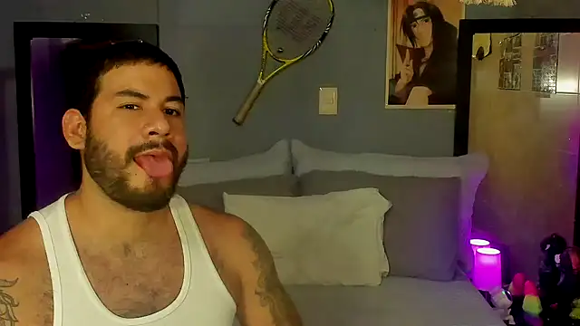 Snapshot of Prometeo-grizzly chatting on 5, 1, 2025 Prometeo-grizzly online show from 5, 1, 2025