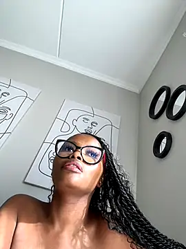 Neelo-Smith online show from 3, 12, 2024