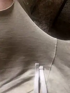 Snapshot of chrille82 chatting on 7, 10, 2025 chrille82 online show from 7, 10, 2025