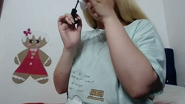 Snapshot of 69liamilk69 chatting on 5, 10, 2025 69liamilk69 online show from 5, 10, 2025