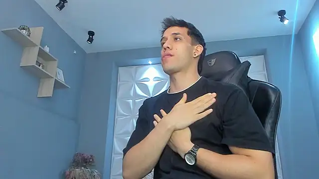 alexgiraldo  online show from 13, 3, 2025