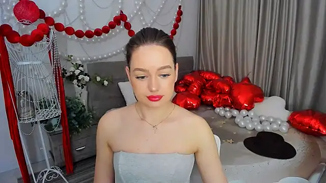 MiracleCurly online show from 10, 3, 2026