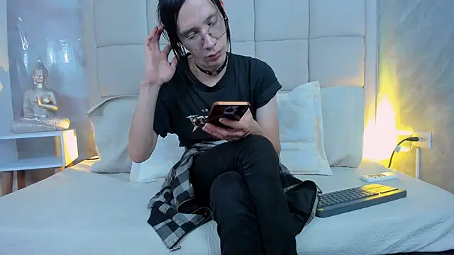 Hecatee 77 online show from 23, 10, 2025