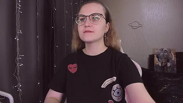 MissBrightShine online show from 14, 12, 2025