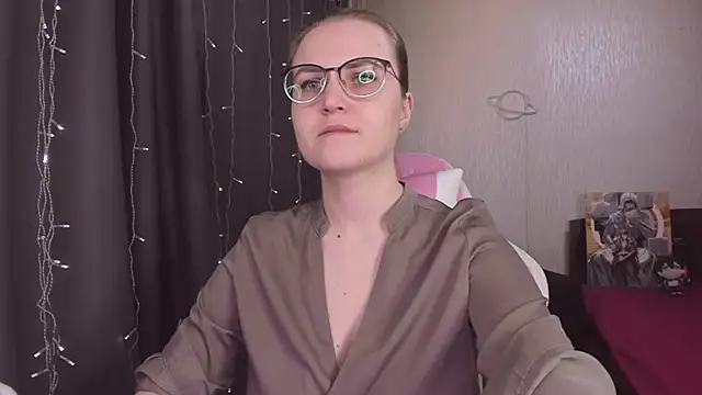 MissBrightShine online show from 5, 2, 2026