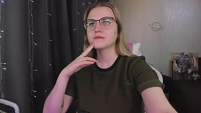 MissBrightShine online show from 28, 3, 2026