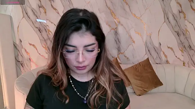 LisaMonroe  online show from 2, 12, 2025